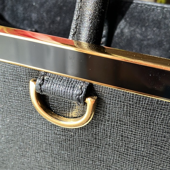 FENDI 2jours black 2 way stunningly chic purse Authenticated by PoshMark - Picture 5 of 16